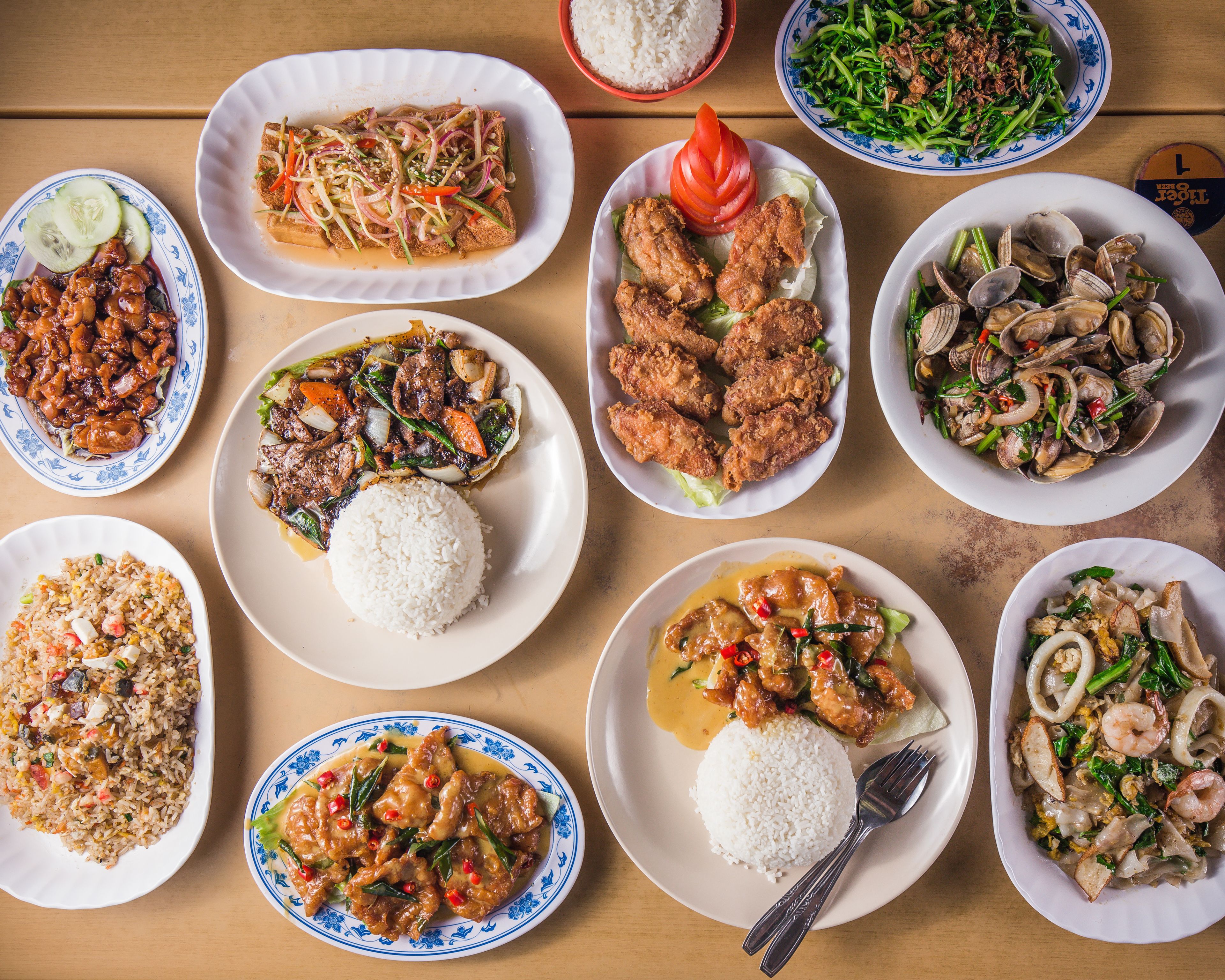 New Station Snack Bar zi char dishes and menu in Orchard.